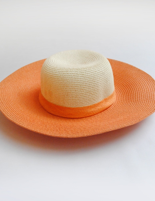 Cow Girl Hat ( Round)
