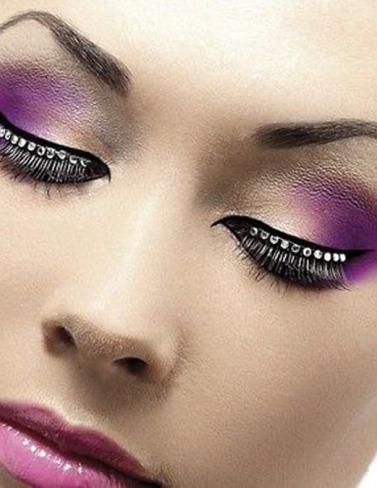 Black Eyelashes With Diamante