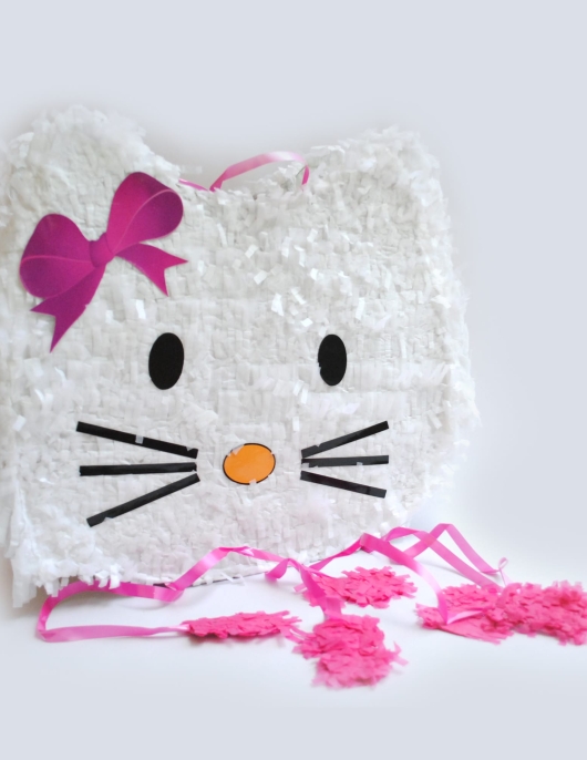 Hello Kitty Face Pinata Large 36 x 44cms