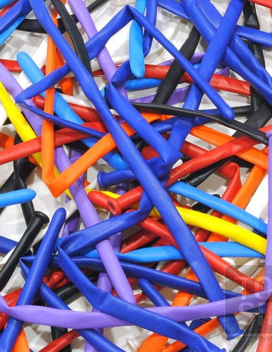 Modeling Assorted Twisting Long Balloons 260Q