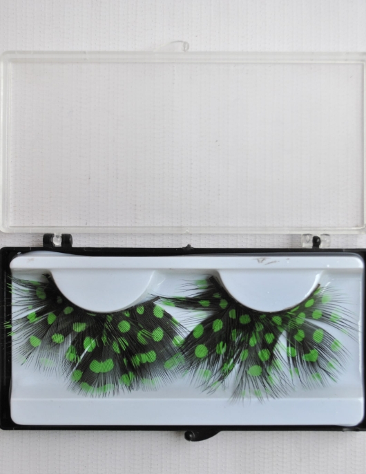 Green Spots Eyelashes - Black