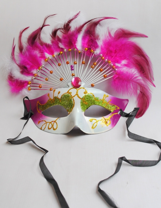 Girl Glamorous Mask Red & White With Crown