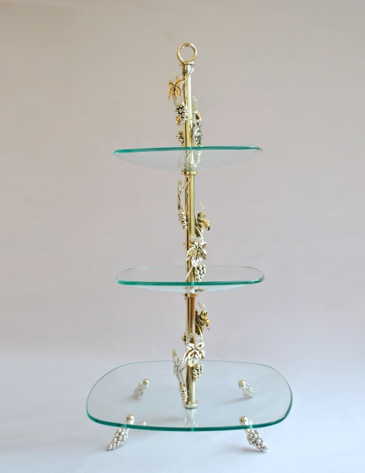 3 Floor Pastry Holder